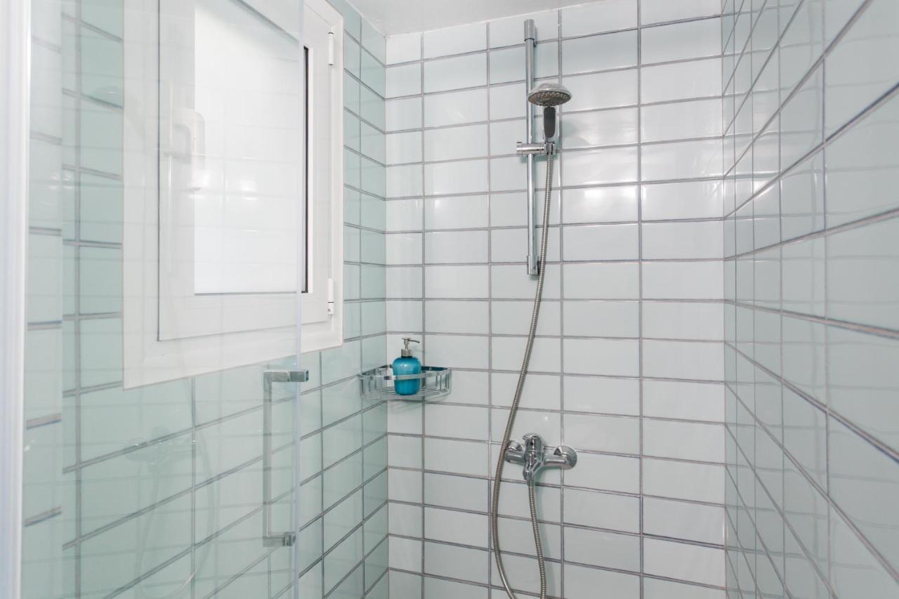 Relax In This Funky Loft Next To Metro! Atene Esterno foto