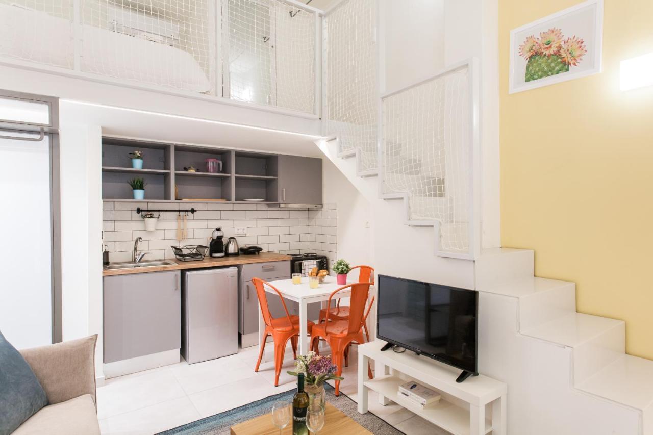Relax In This Funky Loft Next To Metro! Atene Esterno foto
