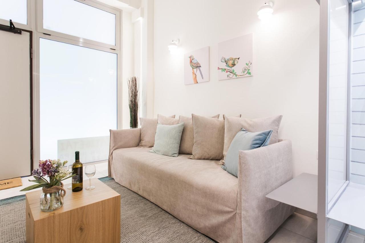 Relax In This Funky Loft Next To Metro! Atene Esterno foto